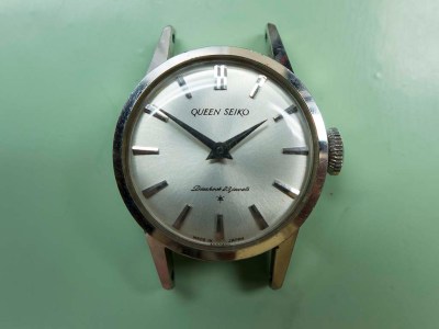 Queen Seiko 1020c