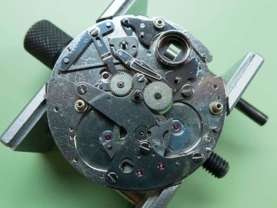 Heuer 266.006-1 quartz with Dubios-Depraz 2000 chronograph module